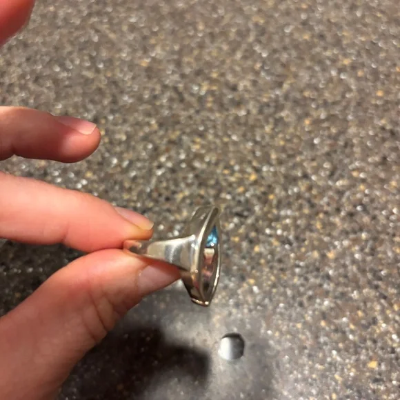 Women’s statement ring - Picture 3 of 4